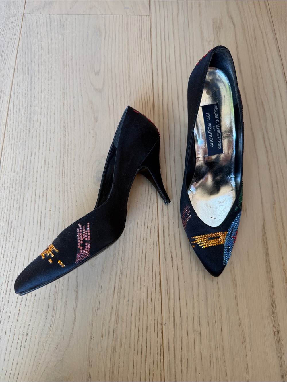 Vintage Stuart Weitzman Black Satin Pointed Crystal-Embellished Pumps size 9